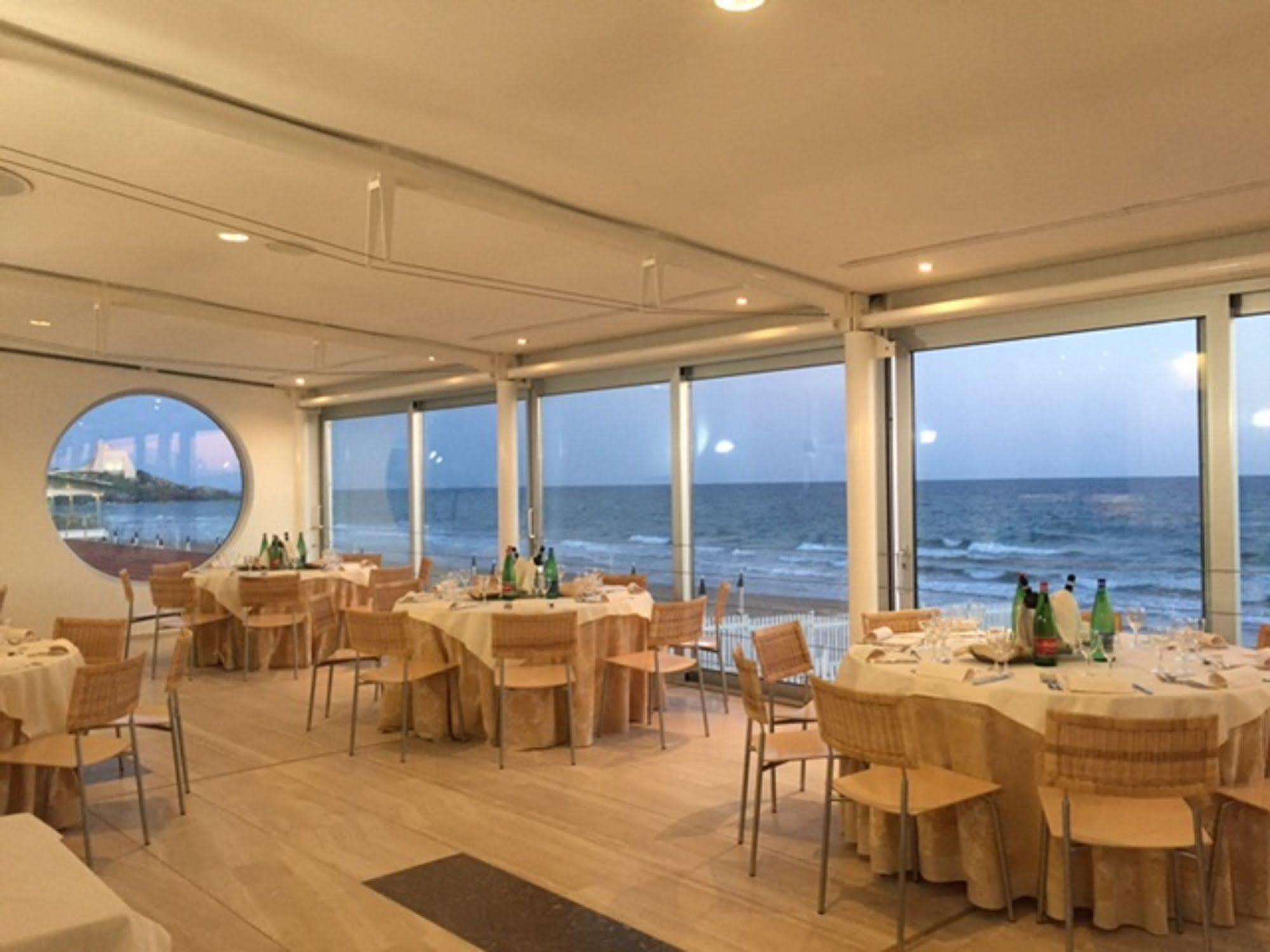 Hotel Amyclae Sperlonga Exterior photo